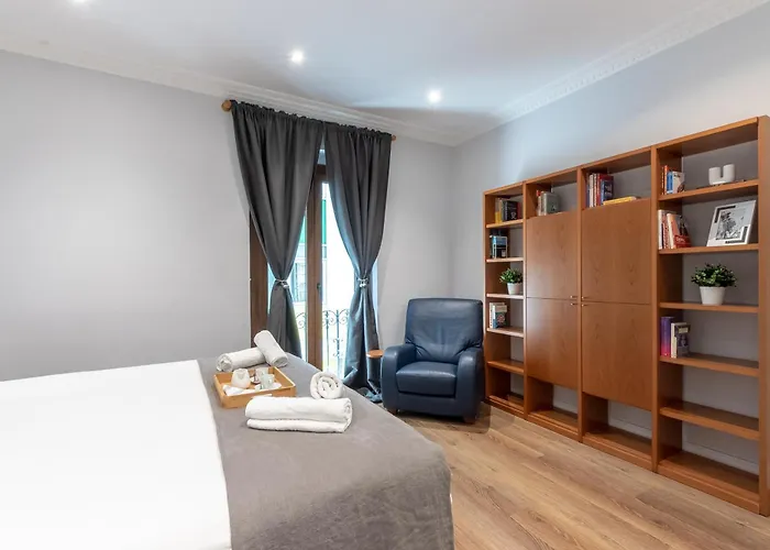 Апартаменти Riverside, Moderno En Centro *