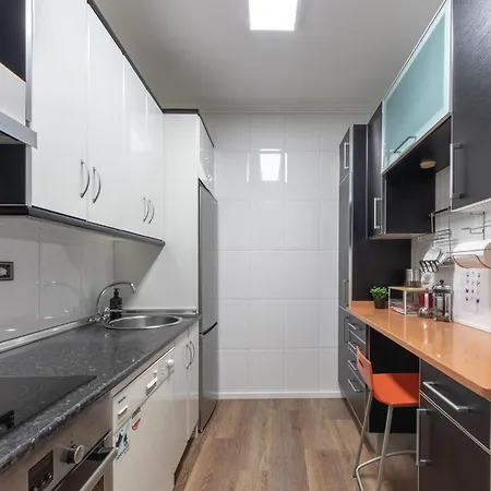 Riverside, Moderno En Centro Апартаменти